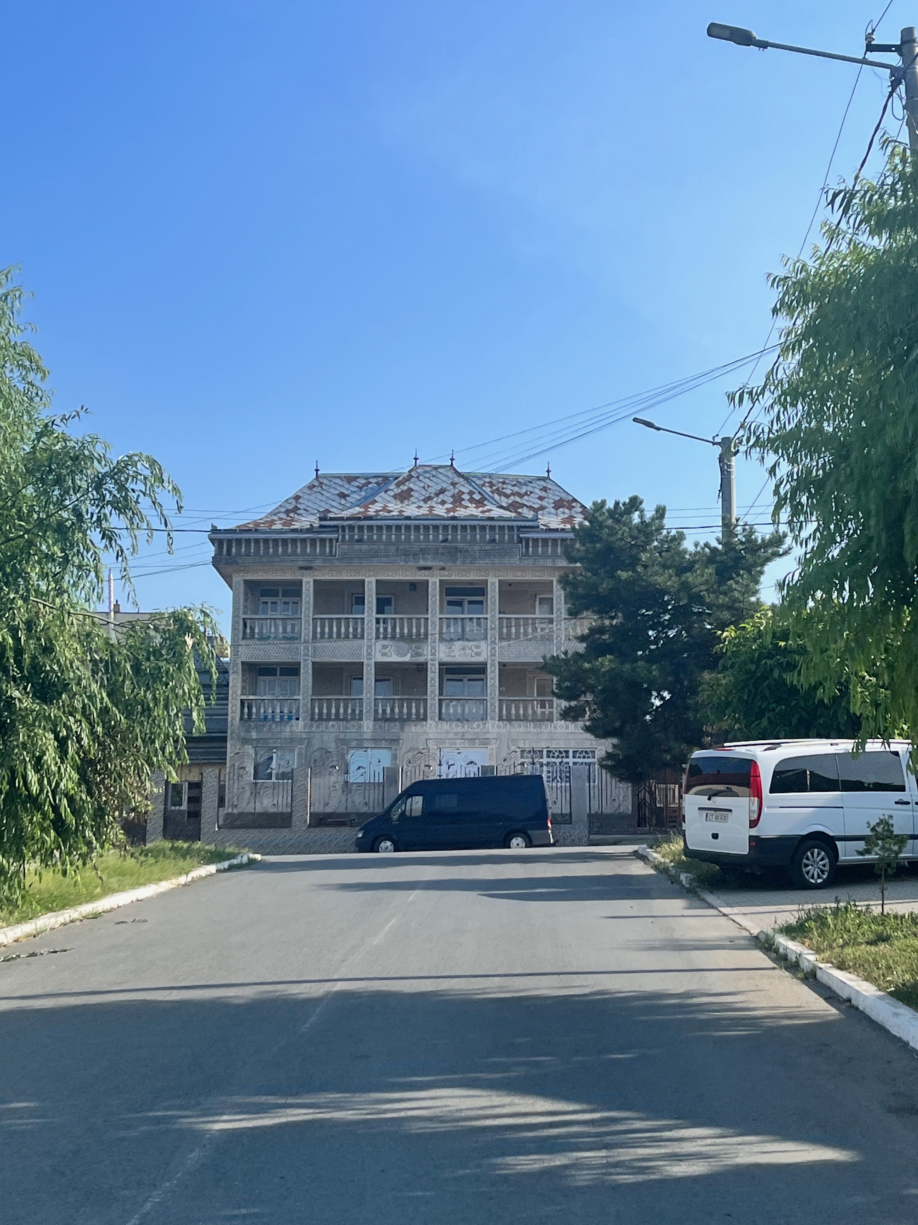 House inhabited by Turkish Tinsmith family. Hârșova, Constanța County, July 2023